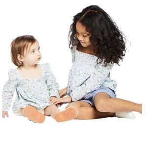 Chelsea & Violet NWT girls woven long sleeved floral boho smocked top 12M